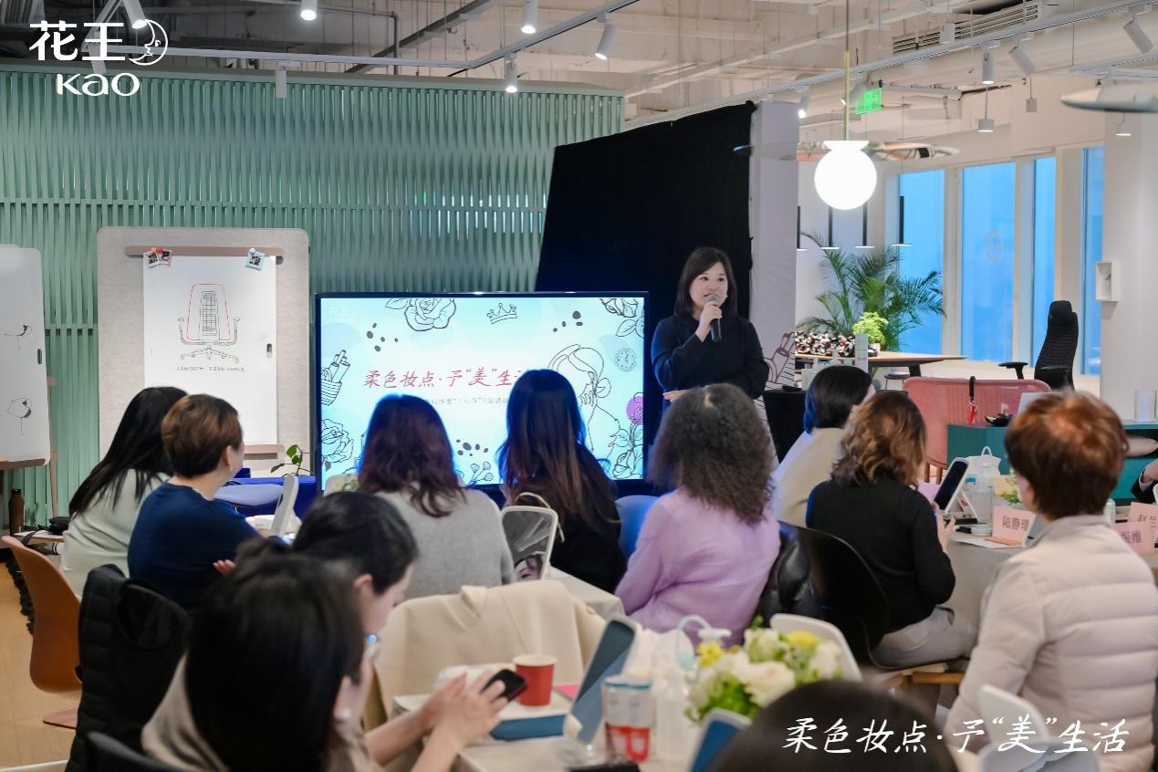 https://img2.danews.cc/upload/images/20250702/d6a76a849f7d13d09371a44a6199a88f.jpg