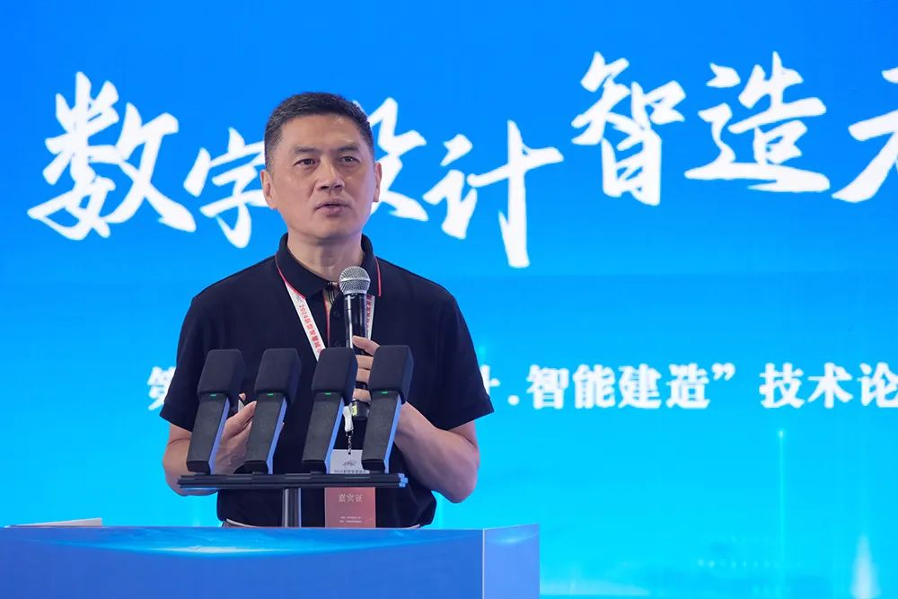 华南理工大学土木与交通学院教授韩小雷