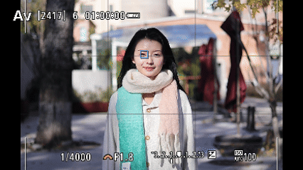 拍照对焦GIF.gif