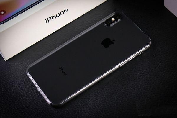 实锤!苹果承认已对iPhone X/8负优化,网友:又要被限速了?