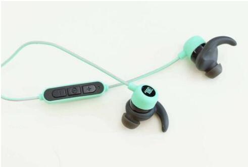 苹果用什么耳机比较好 707518.jpg