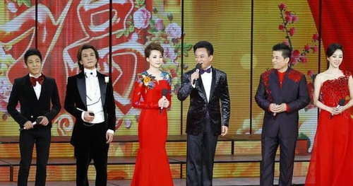 主持人阵容:任鲁豫,尼格买提,李思思,龙洋,张韬.