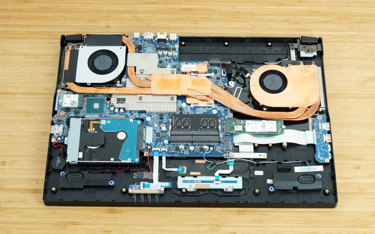 i7-9750h搭gtx1660ti 雷神911plus大屏游戏本评测