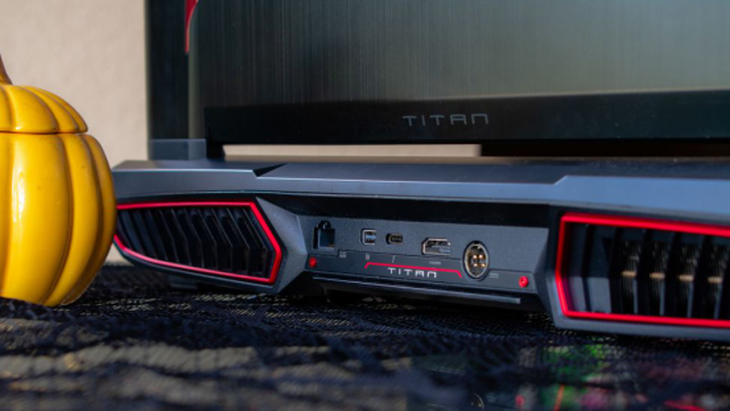 微星将推gt76titan游戏本对标外星人