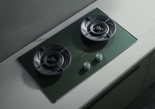 触控智旋操作便捷,新年灶具换新就选百尊出色系列冷杉绿