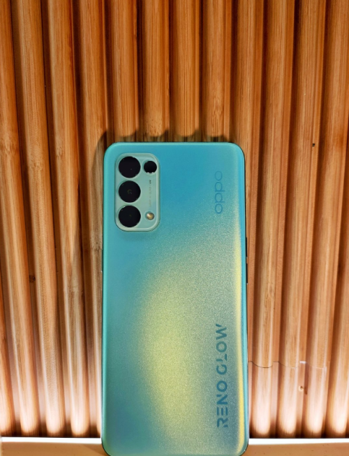 看颜值买opporeno5会翻车网友表示不信邪